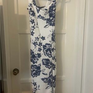 Boohoo | Dresses | Boutique All Lace Plunge Neck Maxi Dress | Poshmark